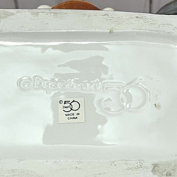 Disney Department 56 Cinderella's Carriage Teapot - Picture 11 of 11